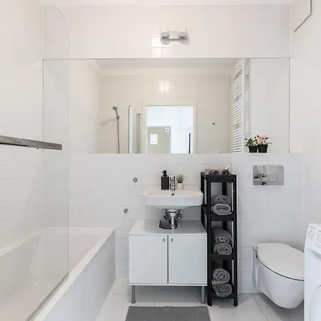 Superapart Minska Apt91 - Stylowe Wnetrza Z Balkonem Appartamento Varsavia